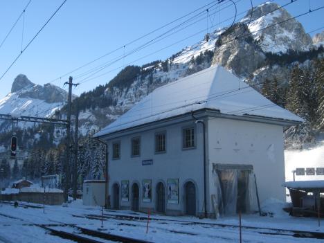 Kandersteg 052.jpg   28kb   26.03.2021 22:40:07